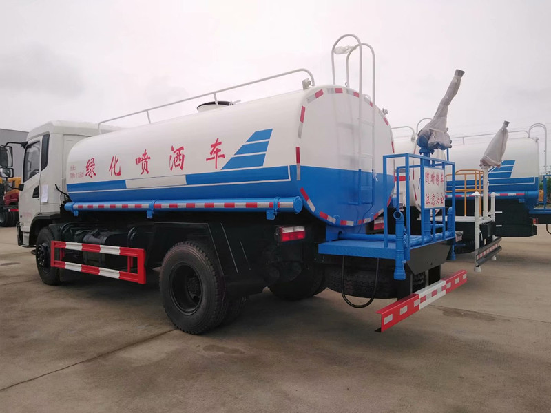 御虎玉柴公路灑水車 性價(jià)比之選，東風(fēng)水車讓您放心省心