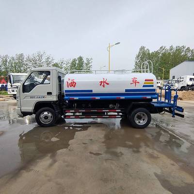 東風(fēng)多功能大型灑水車 國(guó)六綠化灑水車與藍(lán)牌國(guó)六灑水車解析